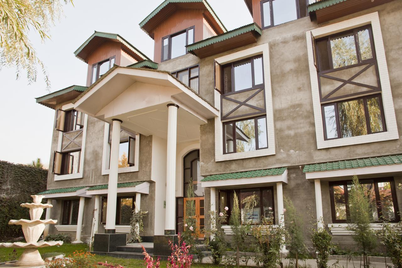 Royal Star Inn Srīnagar Buitenkant foto