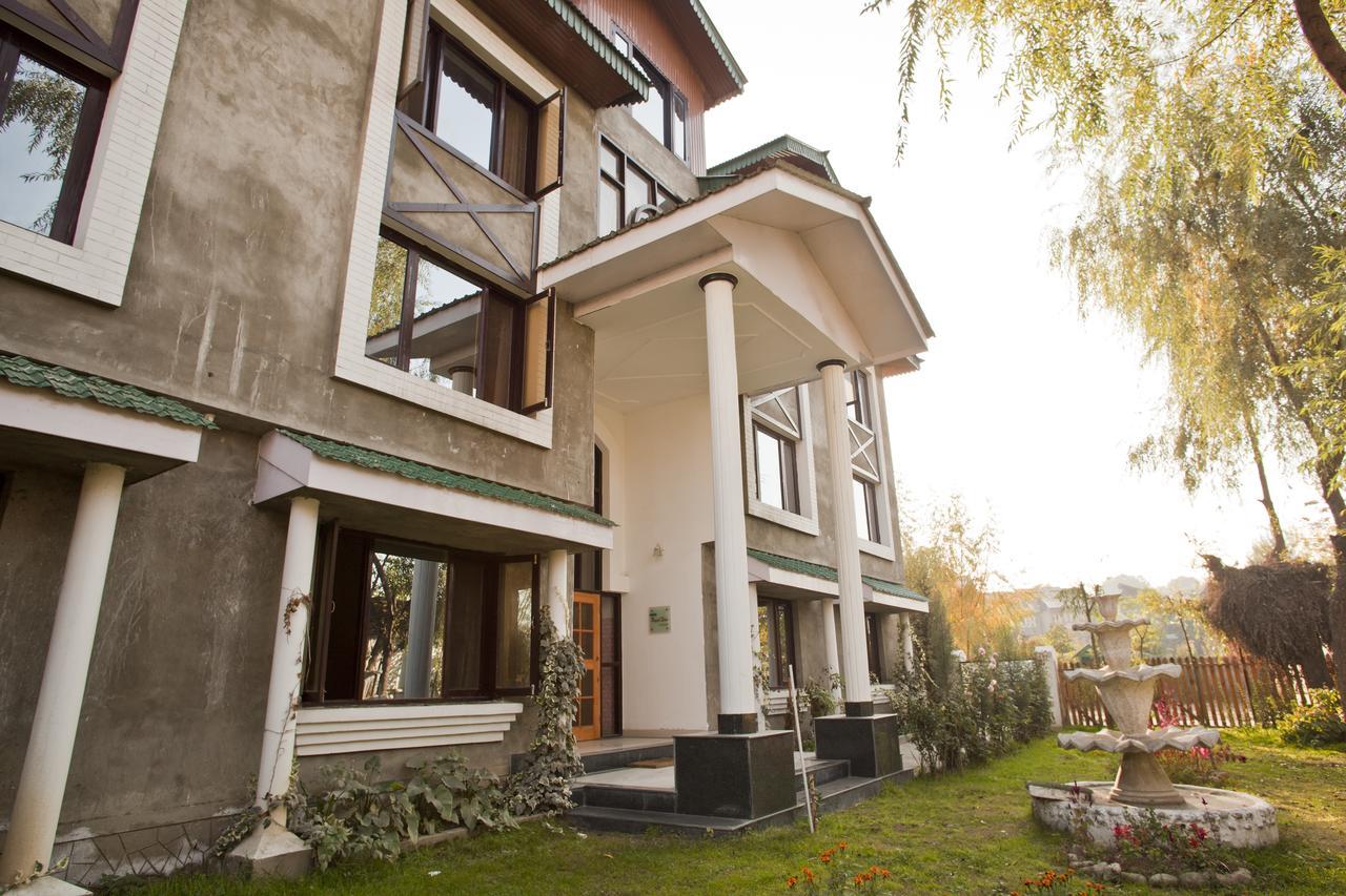 Royal Star Inn Srīnagar Buitenkant foto